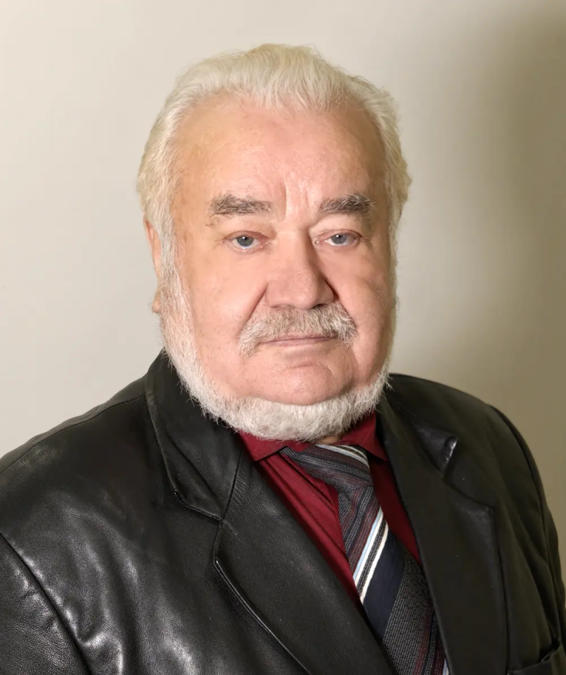 Савостин Петр Иванович