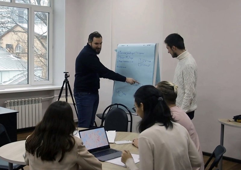 Лаборатория городских технологий и пространственного развития.
